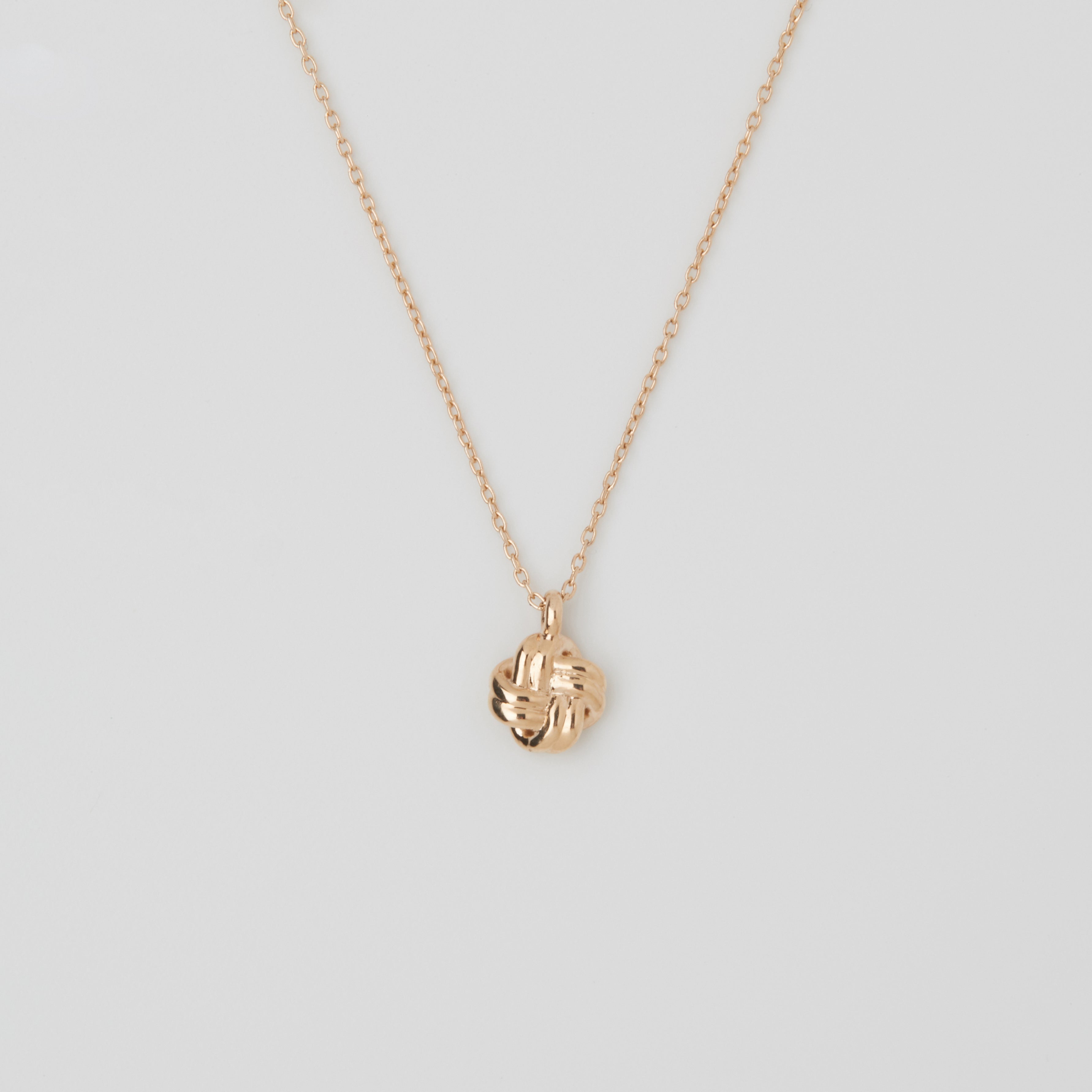 Necklaces – ENELSIA