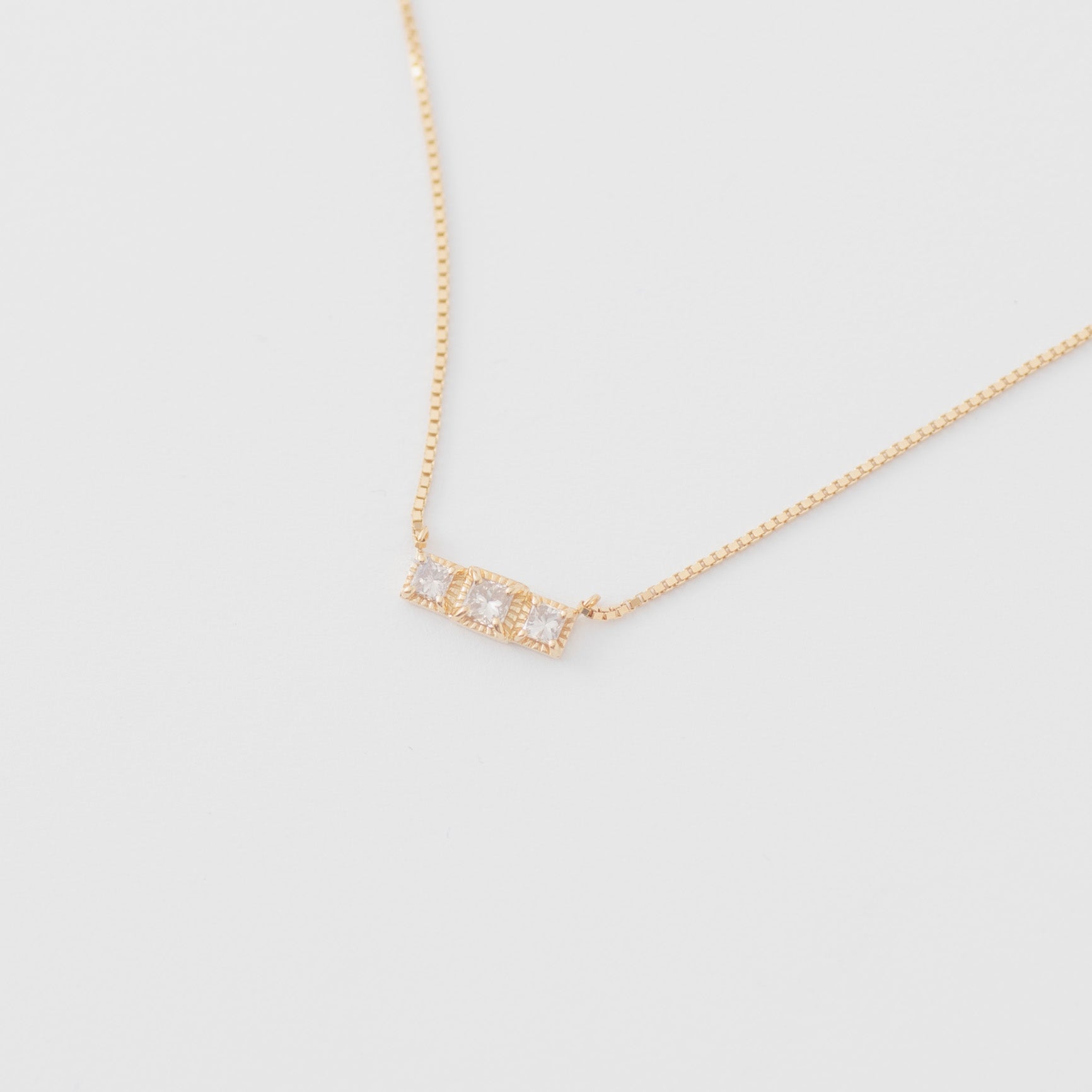 3stone necklace(3ｽﾄｰﾝﾈｯｸﾚｽ)［mede to order］
